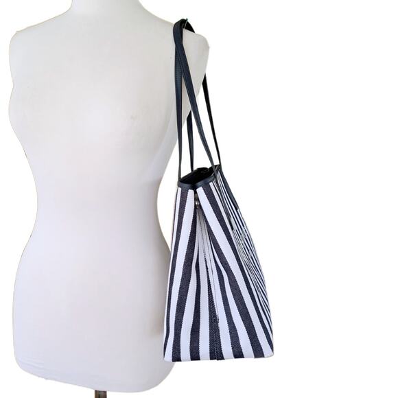 NEW KATE SPADE Street Tote Bag Blazer Blue White Stripe Small Side Snap $299 - Picture 5 of 11